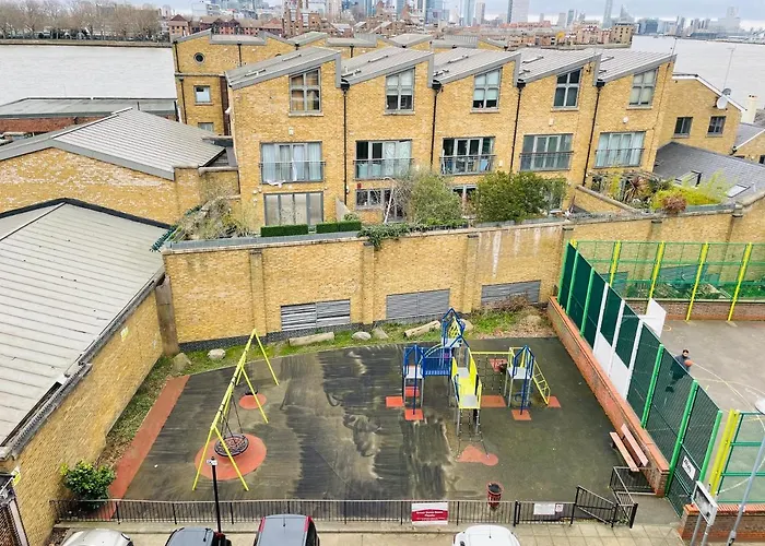 Stunning 1 Bed Flat In The Heart Of Greenwich
