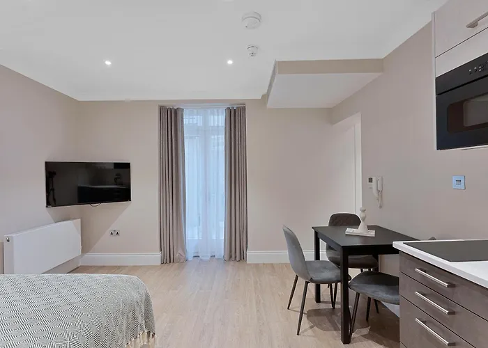 Cleveland Residences Paddington