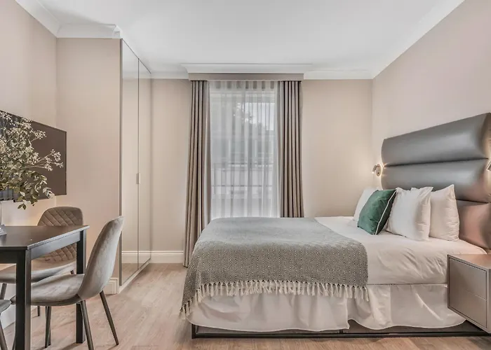 Cleveland Residences Paddington