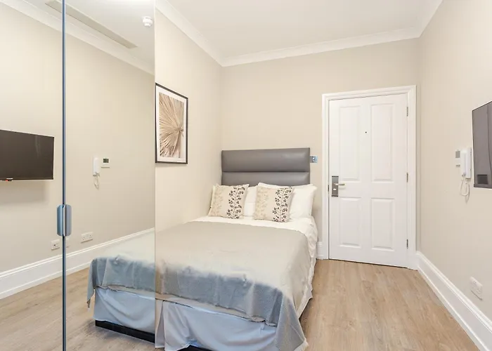 Cleveland Residences Kensington